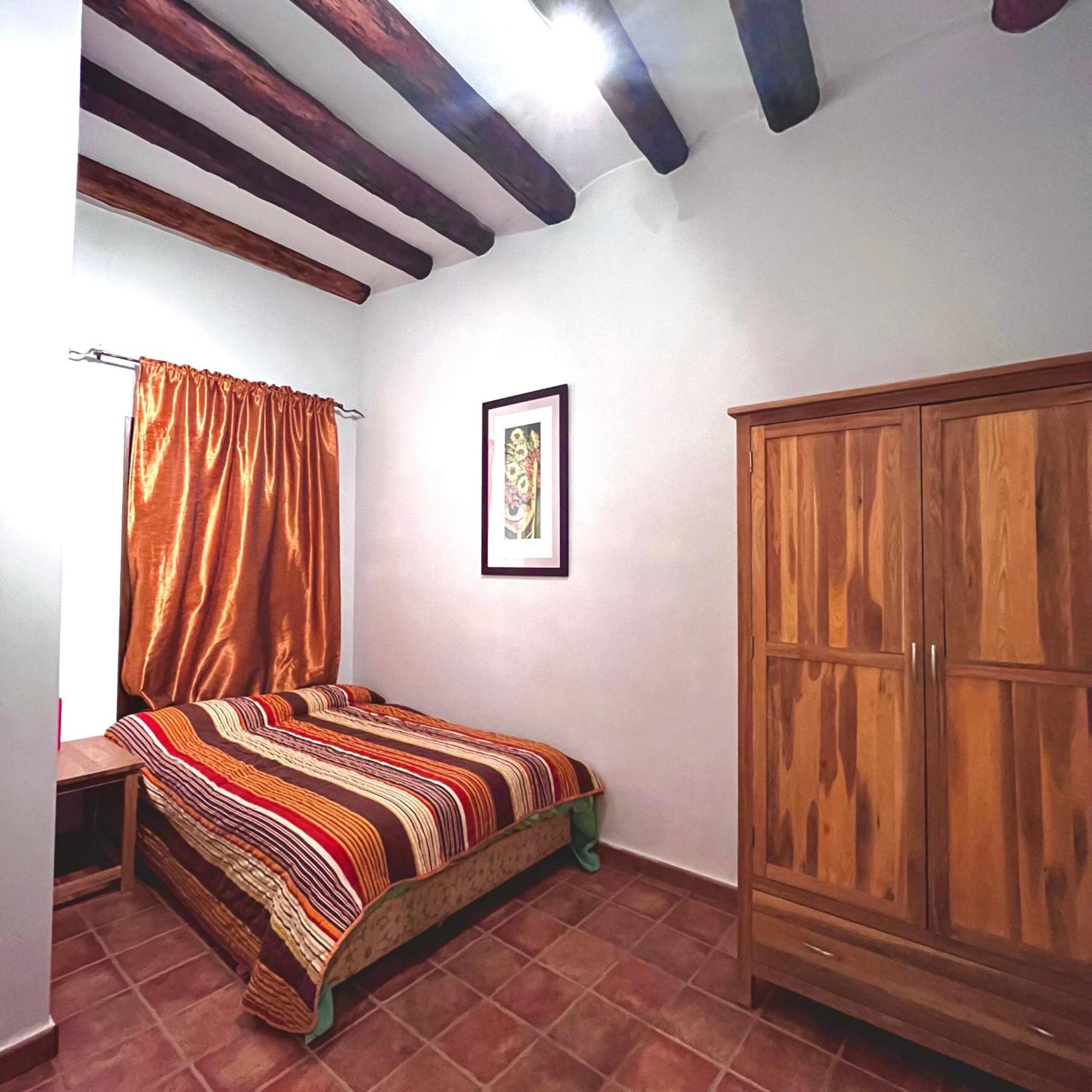 Apartamentos Angelus Plaza Mayor De Graus Eksteriør billede