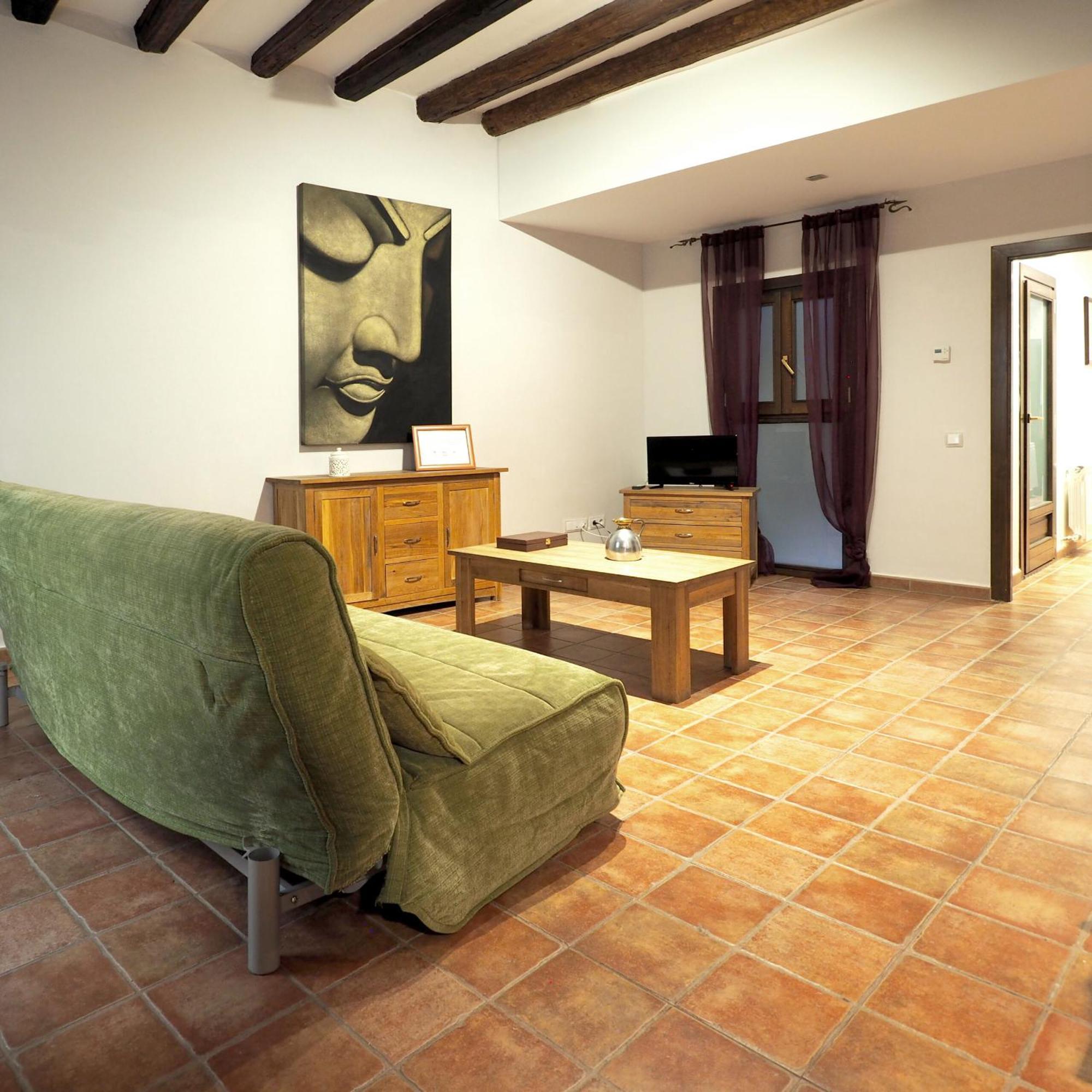 Apartamentos Angelus Plaza Mayor De Graus Eksteriør billede