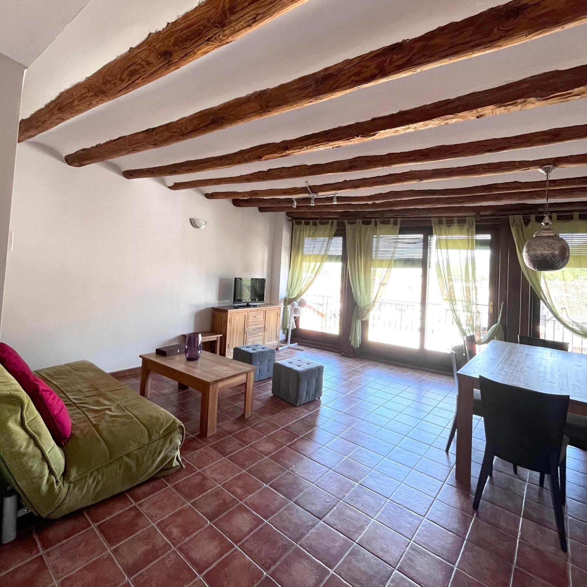 Apartamentos Angelus Plaza Mayor De Graus Eksteriør billede